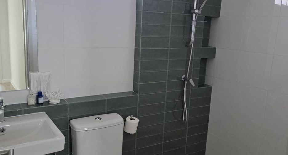 Haus zur Miete mit 4 Zimmer in Mueang Phuket, Phuket