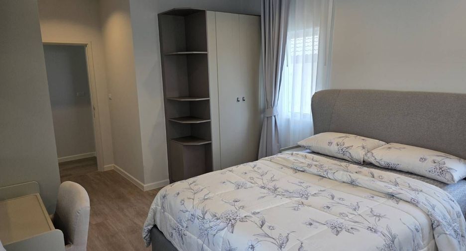 Haus zur Miete mit 4 Zimmer in Mueang Phuket, Phuket