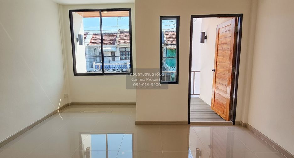 For sale 2 bedrooms townhouse in Don Mueang, Bangkok