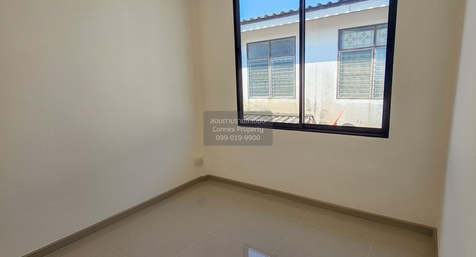 For sale 2 bedrooms townhouse in Don Mueang, Bangkok