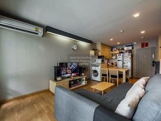 Продажа 1 кровать кондо в Пхра Кханонг, Бангкок