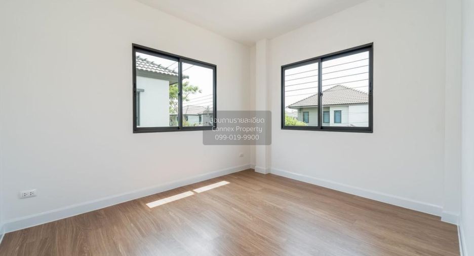 For sale 3 bedrooms house in Mueang Pathum Thani, Pathum Thani