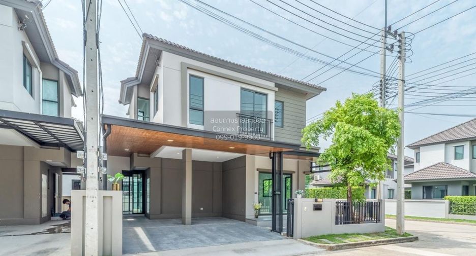For sale 3 bedrooms house in Mueang Pathum Thani, Pathum Thani