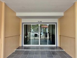出售 2 卧室 联排别墅 在 Mueang Nonthaburi, Nonthaburi