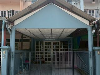 Продажа 2 спальни таунхаус в Mueang Nonthaburi, Нонтабури