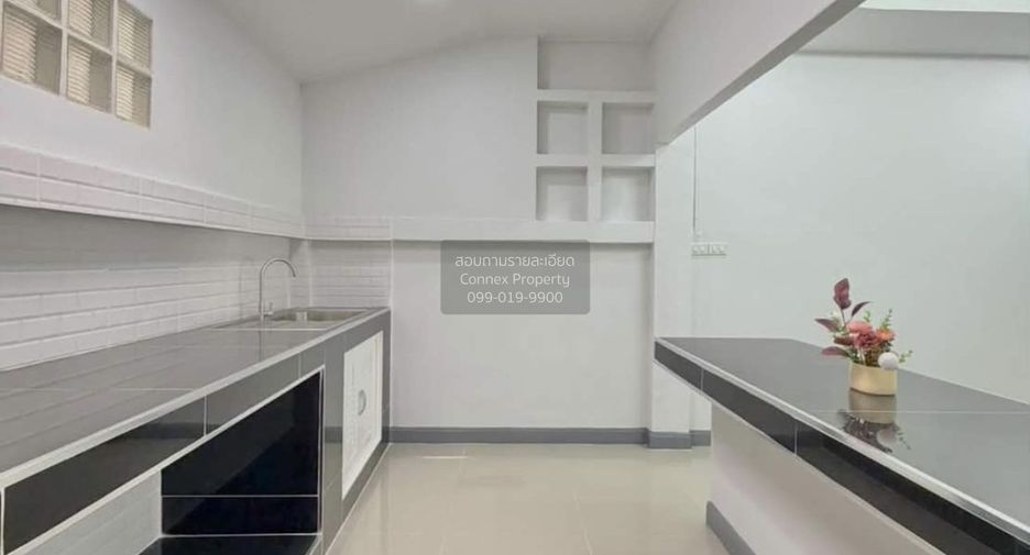 出售 2 卧室 联排别墅 在 Mueang Nonthaburi, Nonthaburi