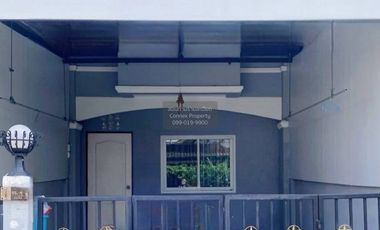 Casa adosada en venta de 2 habitaciones en Lam Luk Ka, Pathum Thani