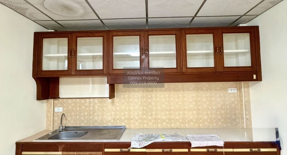 For sale 2 ベッドルーム townhouse in Chatuchak, Bangkok