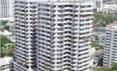 For sale 3 bedrooms condo in Watthana, Bangkok