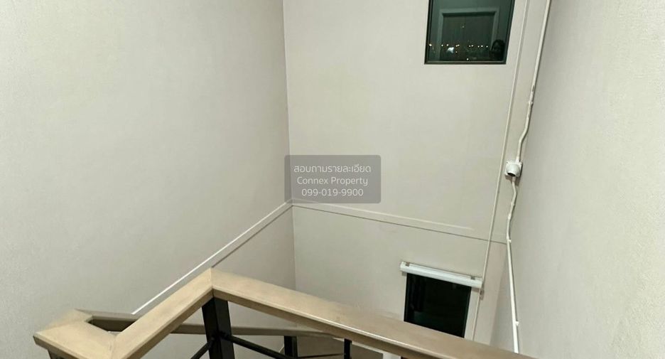 For sale 3 bedrooms townhouse in Mueang Nonthaburi, Nonthaburi