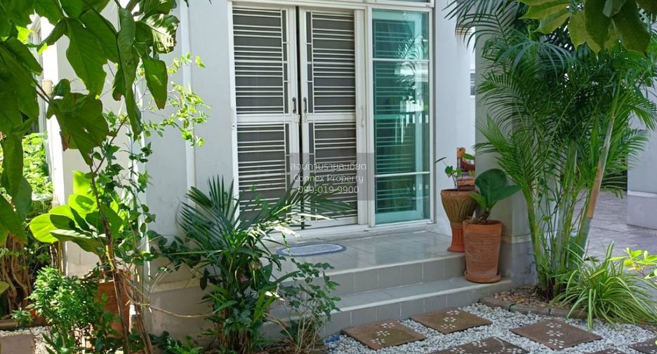 Haus zum Kauf mit 3 Zimmer in Bang Khen, Bangkok