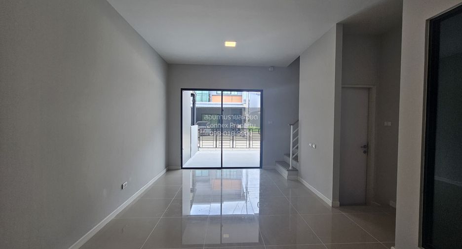 Reihenhaus zum Kauf mit 3 Zimmer in Bang Yai, Nonthaburi