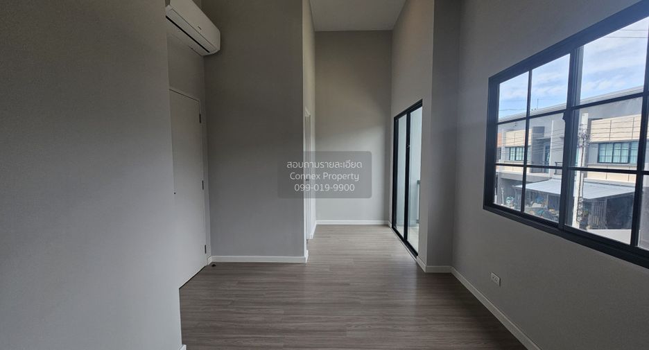 Reihenhaus zum Kauf mit 3 Zimmer in Bang Yai, Nonthaburi