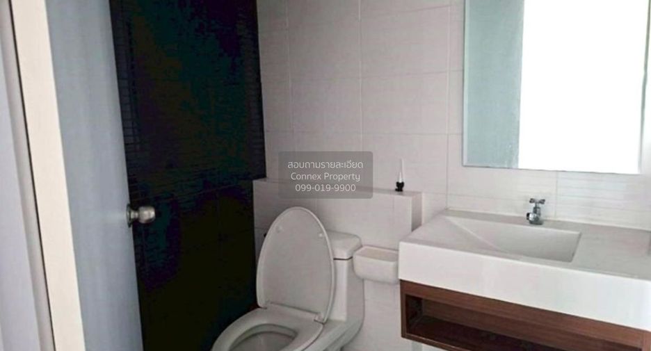 For sale 2 bedrooms condo in Bang Phlat, Bangkok
