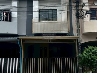 For sale 2 bedrooms townhouse in Sai Mai, Bangkok