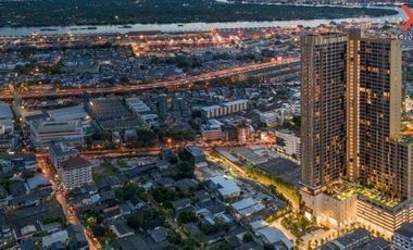 For sale 1 bed condo in Khlong Toei, Bangkok