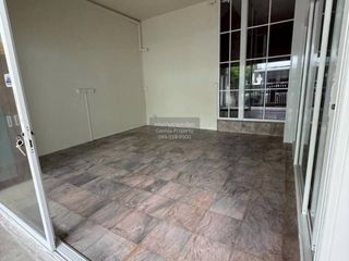 For sale 4 bedrooms townhouse in Wang Thonglang, Bangkok