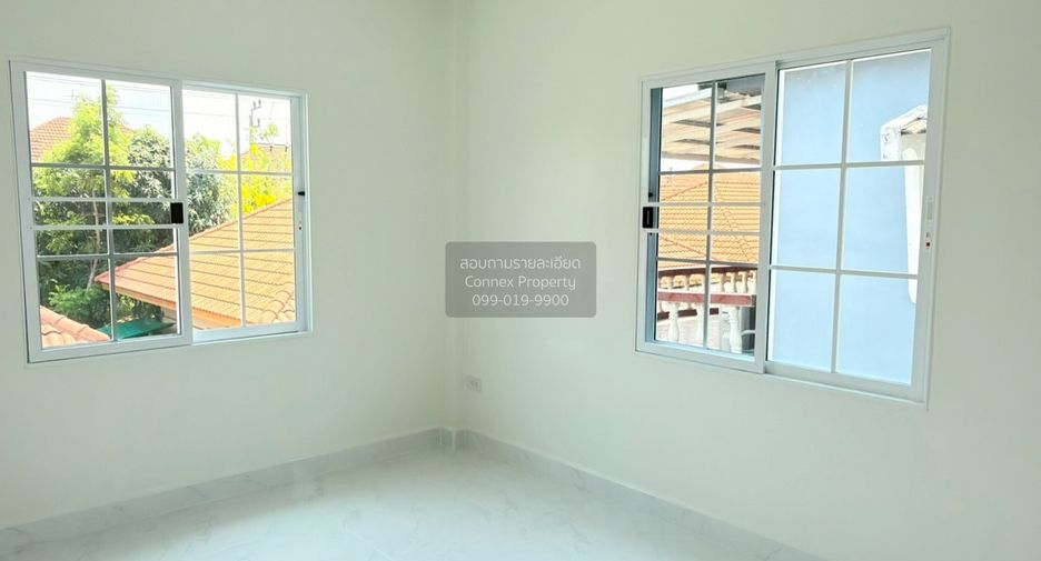 For sale 3 bedrooms townhouse in Lam Luk Ka, Pathum Thani