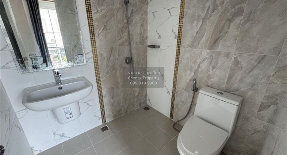 À vendre 3 chambres maison de ville à Bang Bua Thong, Nonthaburi