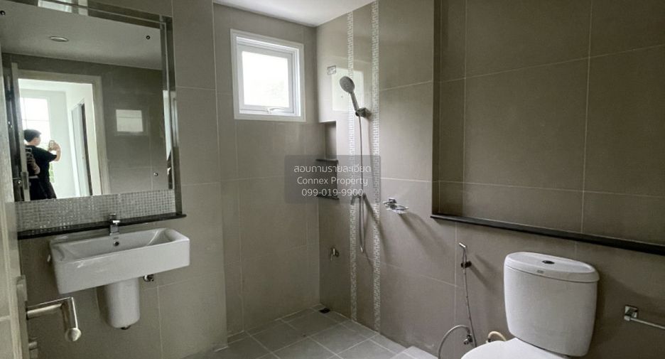 For sale 3 bedrooms house in Bang Khen, Bangkok