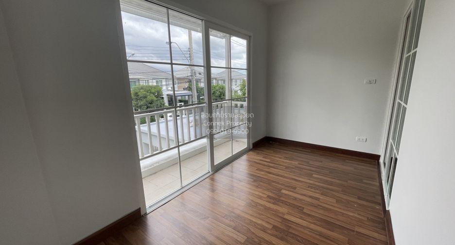 For sale 3 bedrooms house in Bang Khen, Bangkok