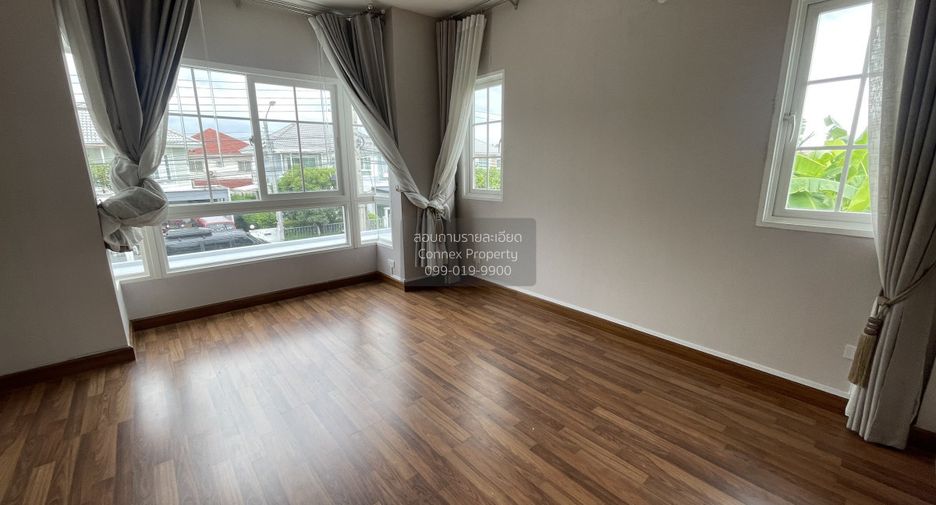 For sale 3 bedrooms house in Bang Khen, Bangkok