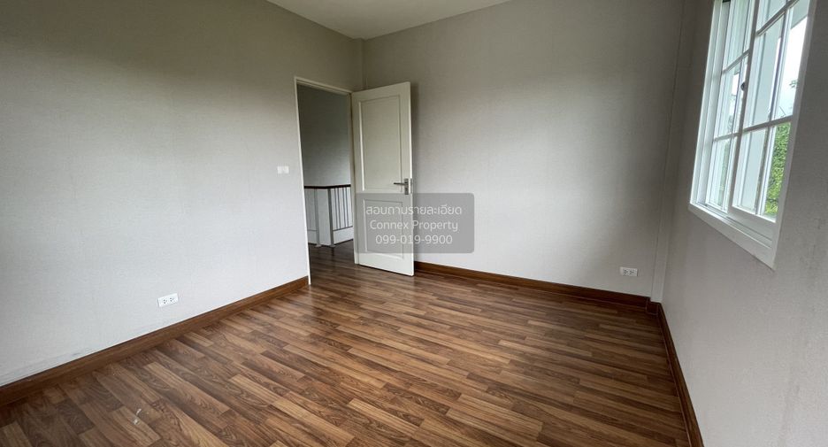 For sale 3 bedrooms house in Bang Khen, Bangkok