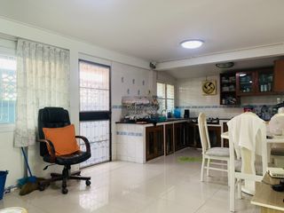 Haus zum Kauf mit 4 Zimmer in Sai Mai, Bangkok