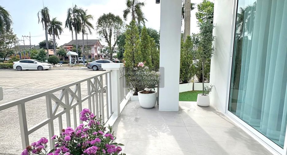 For sale 3 bedrooms townhouse in Lam Luk Ka, Pathum Thani