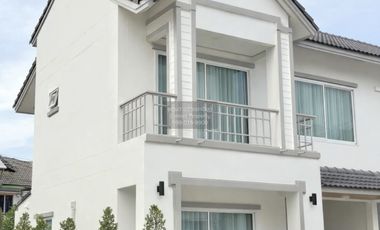 For sale 3 bedrooms townhouse in Lam Luk Ka, Pathum Thani