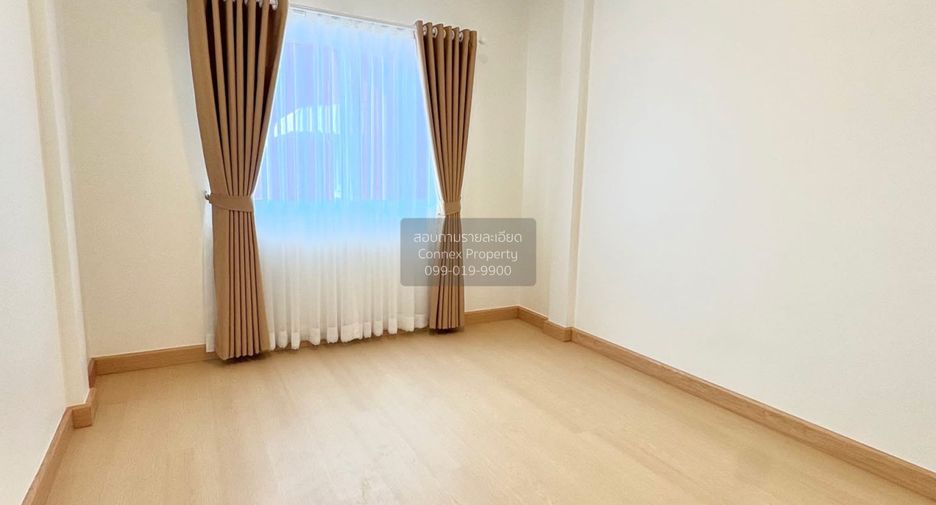 For sale 3 bedrooms townhouse in Lam Luk Ka, Pathum Thani