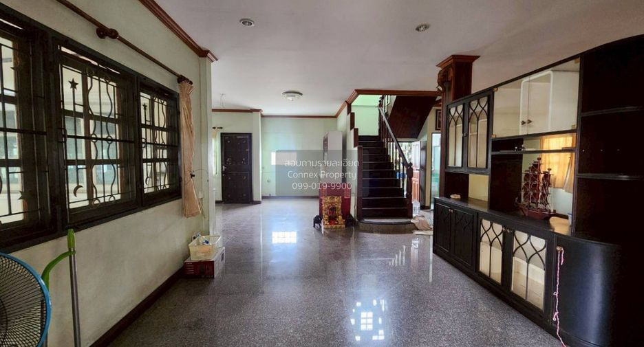 For sale 4 bedrooms house in Thawi Watthana, Bangkok