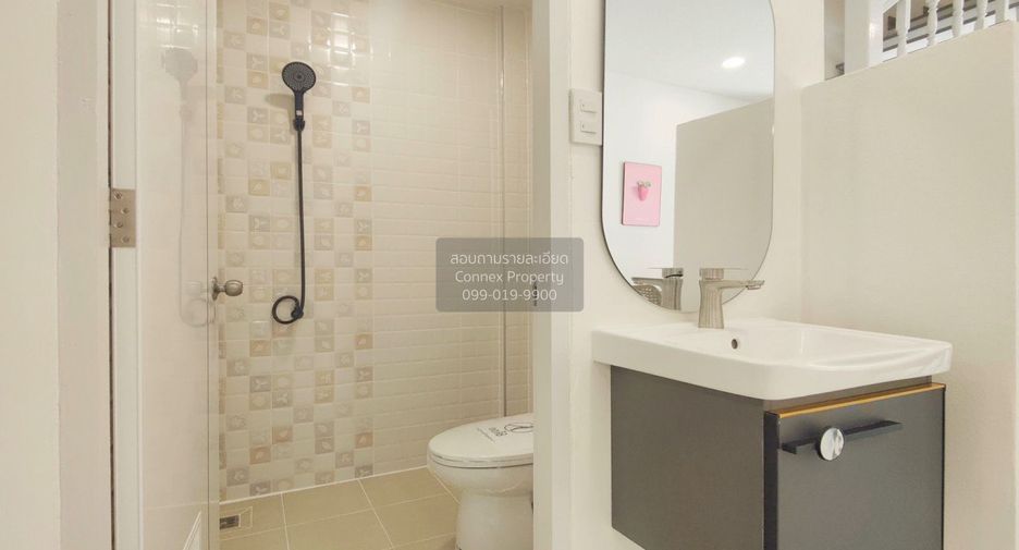 For sale 2 bedrooms townhouse in Mueang Nonthaburi, Nonthaburi