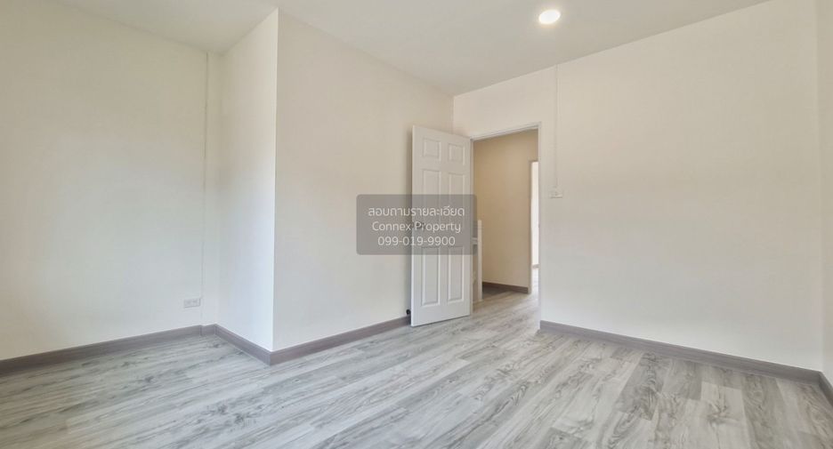 For sale 2 bedrooms townhouse in Mueang Nonthaburi, Nonthaburi
