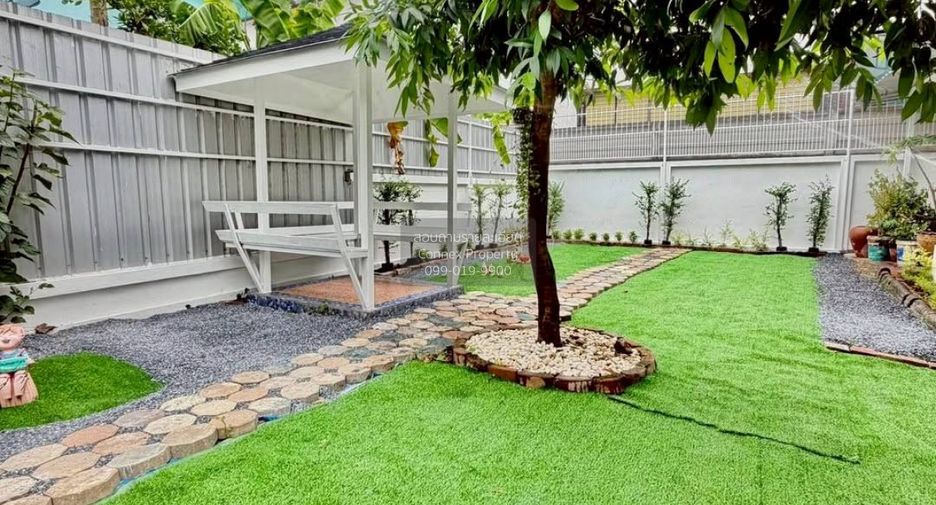 For sale 5 bedrooms house in Sai Noi, Nonthaburi
