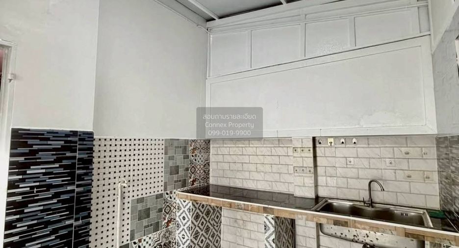 For sale 5 bedrooms house in Sai Noi, Nonthaburi