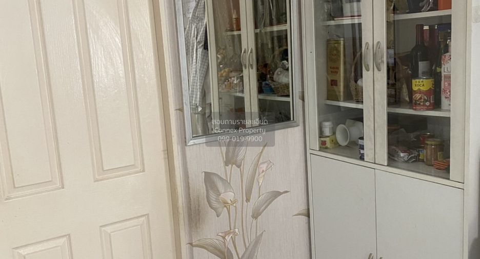 Haus zum Kauf mit 3 Zimmer in Bang Khun Thian, Bangkok