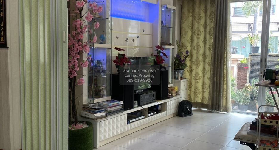 Haus zum Kauf mit 3 Zimmer in Bang Khun Thian, Bangkok