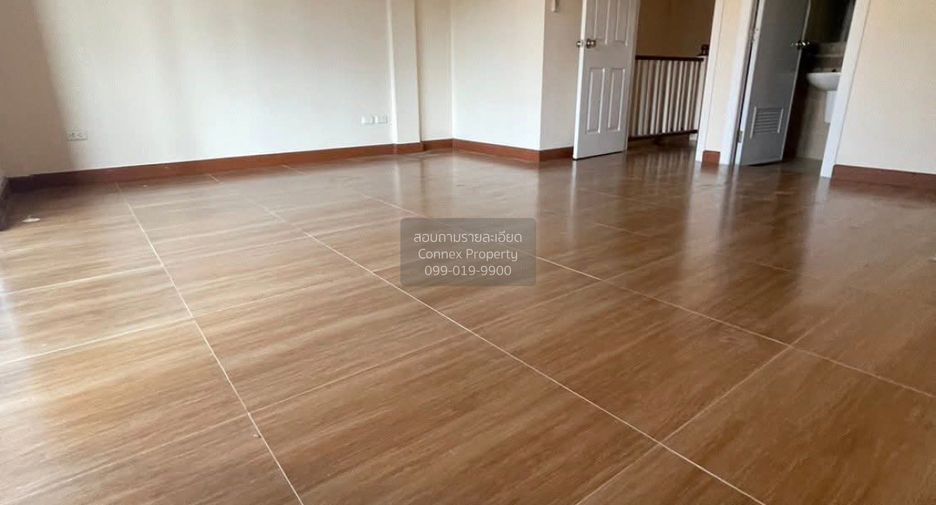 Reihenhaus zum Kauf mit 3 Zimmer in Lam Luk Ka, Pathum Thani