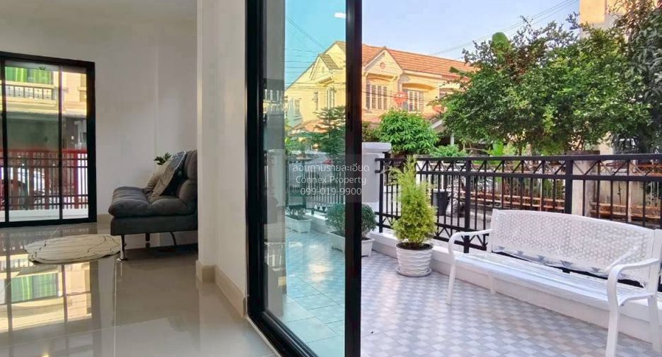 For sale 4 bedrooms townhouse in Bang Bua Thong, Nonthaburi