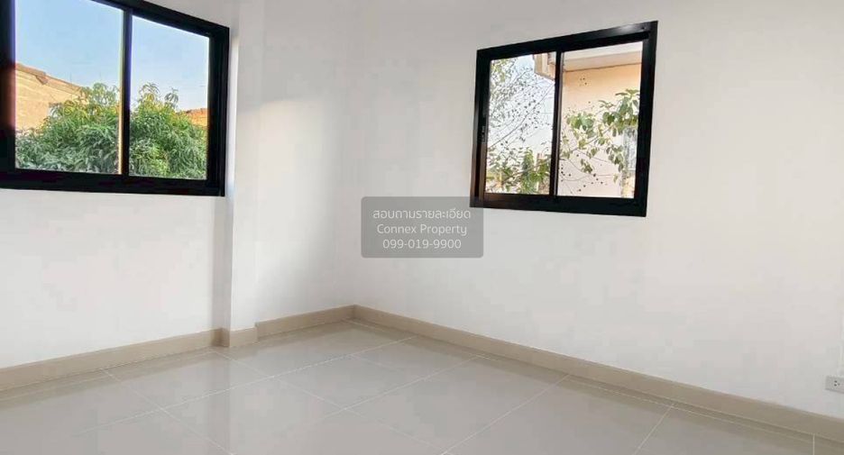 For sale 4 bedrooms townhouse in Bang Bua Thong, Nonthaburi