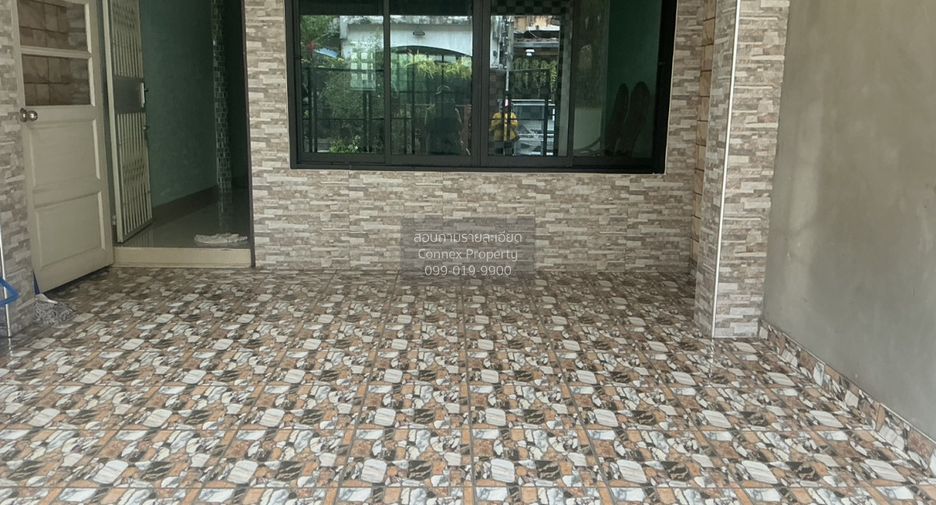For sale 3 bedrooms townhouse in Sai Mai, Bangkok