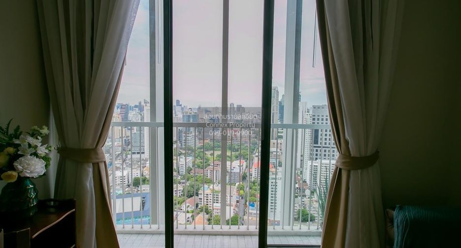 For sale 2 bedrooms condo in Khlong Toei, Bangkok