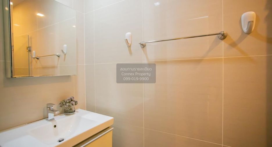 For sale 2 bedrooms condo in Khlong Toei, Bangkok