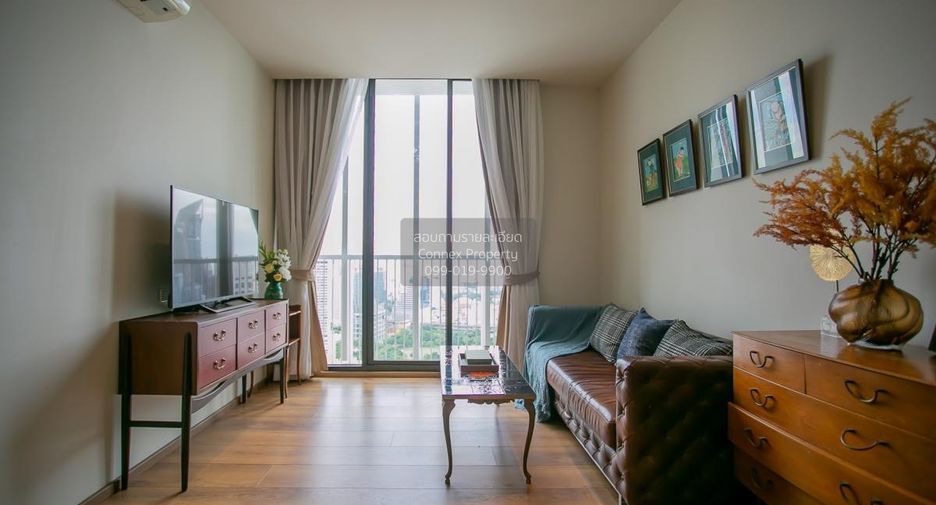 For sale 2 bedrooms condo in Khlong Toei, Bangkok