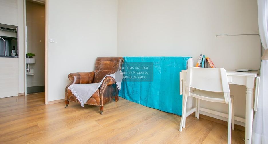 For sale 2 bedrooms condo in Khlong Toei, Bangkok