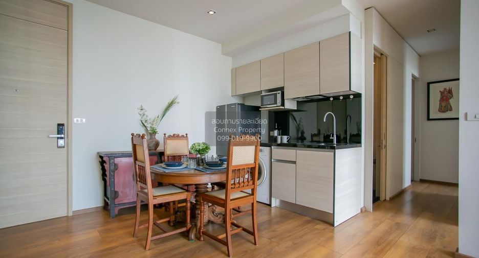 For sale 2 bedrooms condo in Khlong Toei, Bangkok