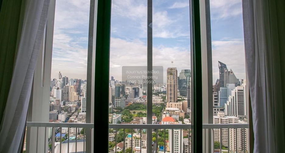 For sale 2 bedrooms condo in Khlong Toei, Bangkok