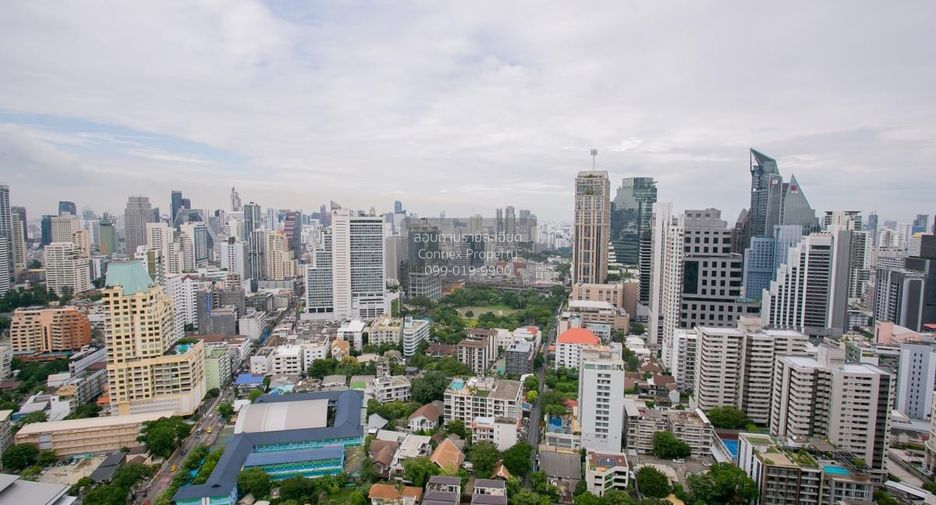 For sale 2 bedrooms condo in Khlong Toei, Bangkok