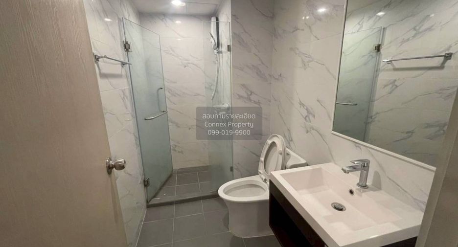 For sale 2 bedrooms condo in Huai Khwang, Bangkok